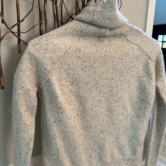 Grey Turtleneck, Gray, Sweater, Knyt & Lynk - Picture 6 of 6